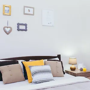 https://studio-apartment-cute.hotelslviv.net